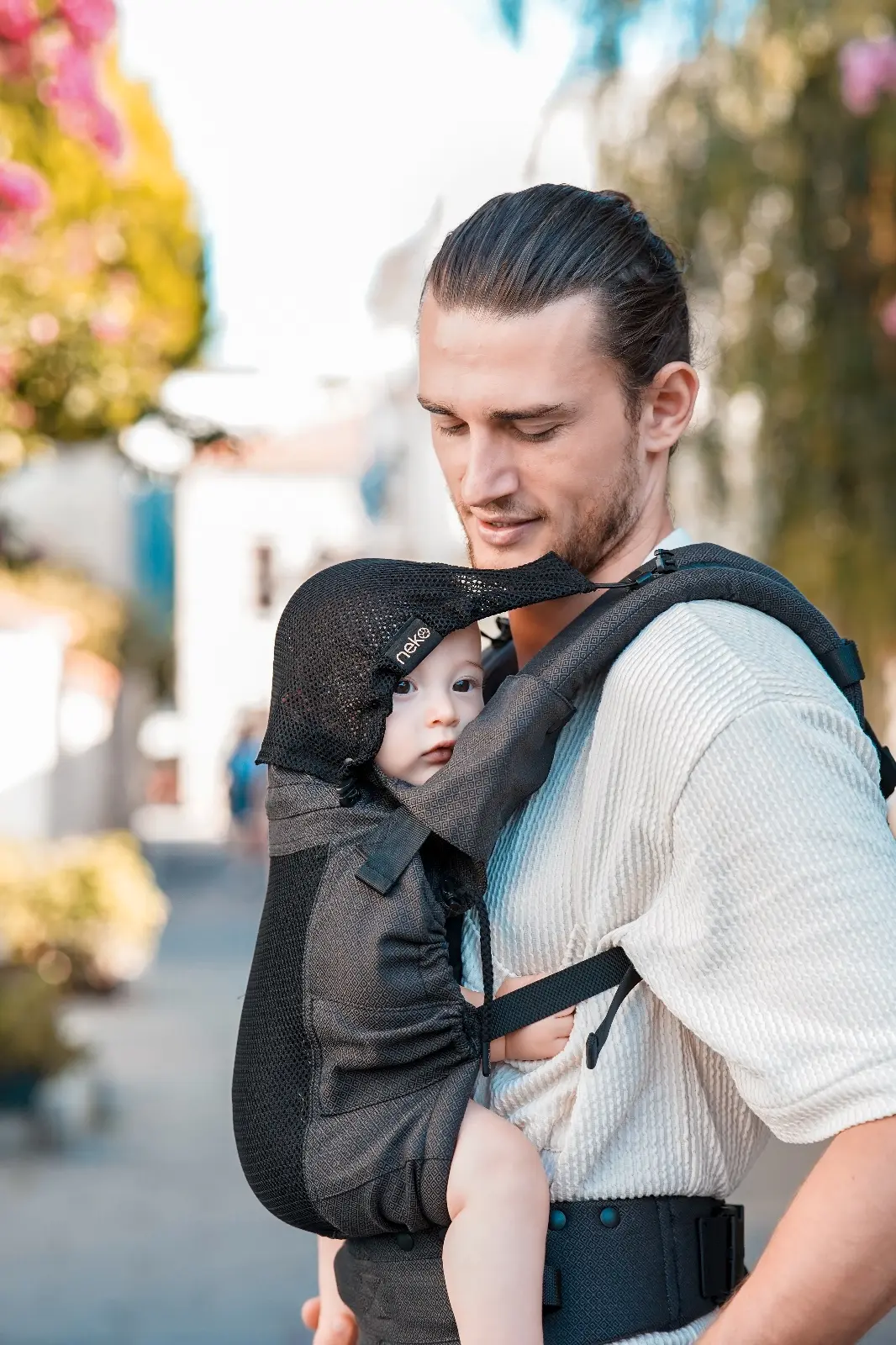 WhatsApp Image 2025-10-27 at 19.41.26-2 Neko Switch AIR Baby Size Carrier - Shadow - Image 1