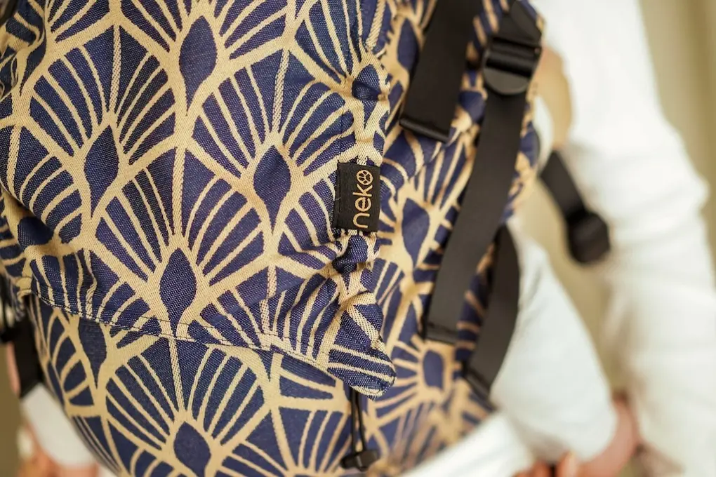 Neko Switch Medium Size Carrier - Kidonya Elegance - Image 4