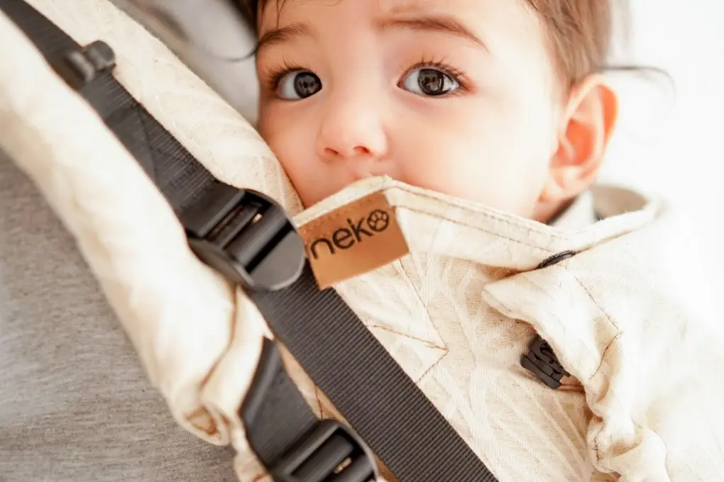 Neko Switch Medium Size Carrier - Perla (Linen) - Image 7