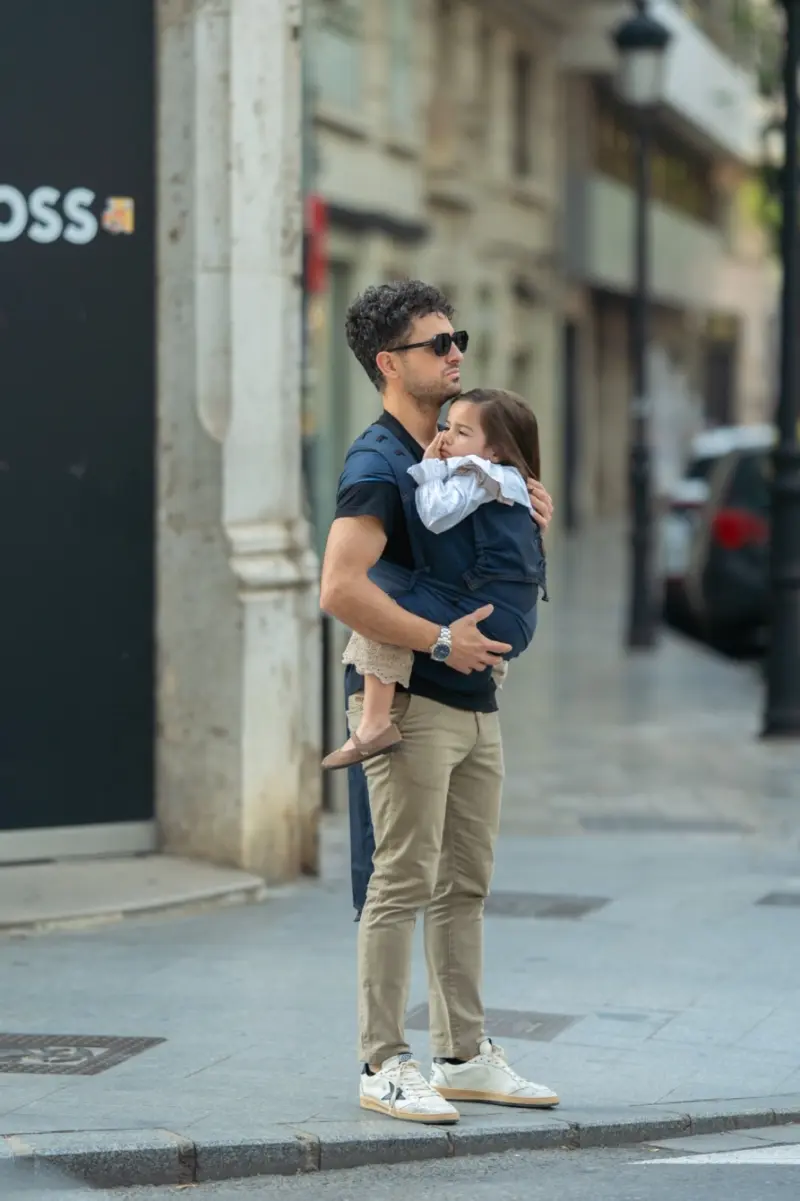 Neko Half Buckle Toddler Size Carrier - Jeanious - Image 3